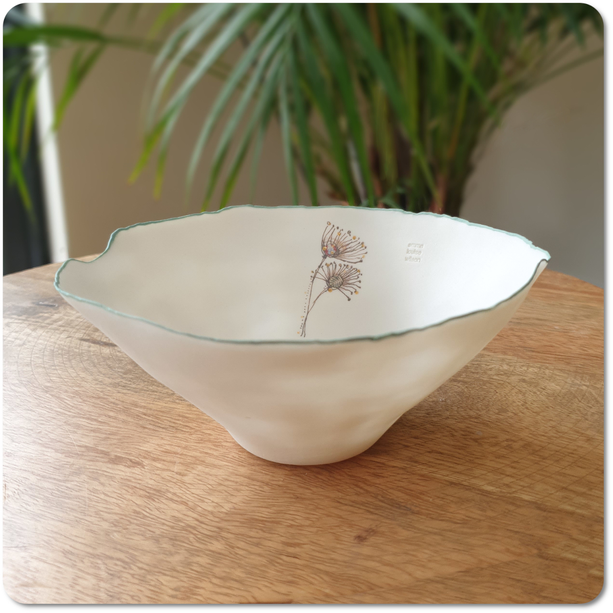 Porcelain medium bowl